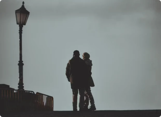 台灣情侶肢體接觸有哪些？從牽手到深愛，肢體語言全攻略-圖片來源：unsplash