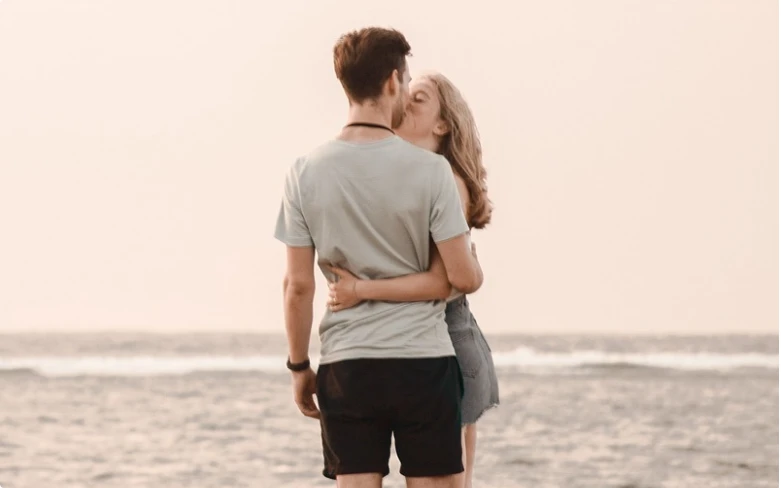 差10歲姐弟戀是怎麼成功的？我和姐妹們的真實故事給你答案