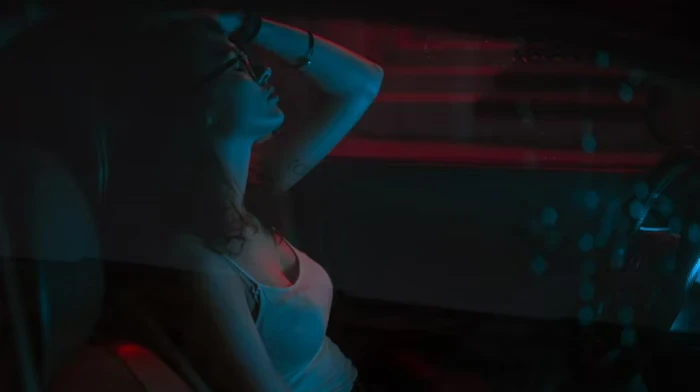 被女生養成工具人男友如何反擊和追回付出的錢財？