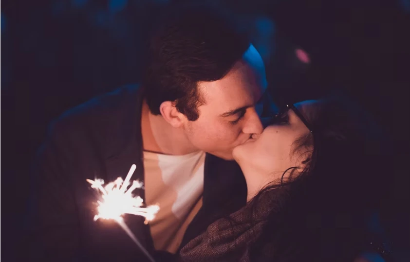 男友忘記交往紀念日該不該分手？