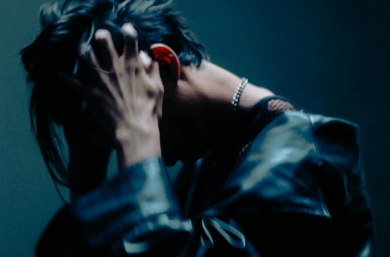 冷暴力是什麼意思？當愛情變成一場無聲的戰爭-第1張圖片