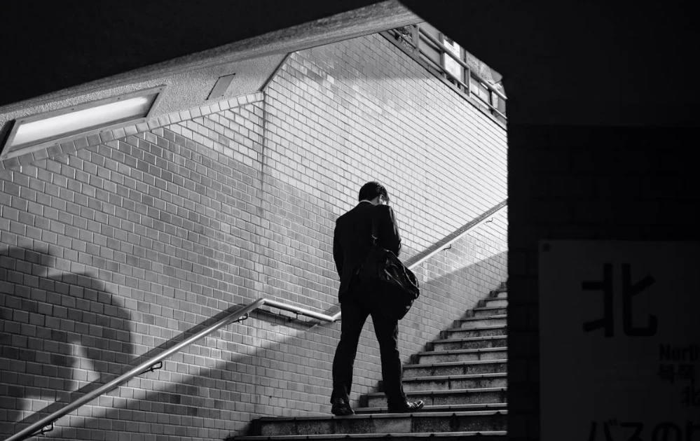 第一次談戀愛的男生女生|怎麼相處才不會「用力過猛」嚇跑對方?|SmalPasion文章配圖2