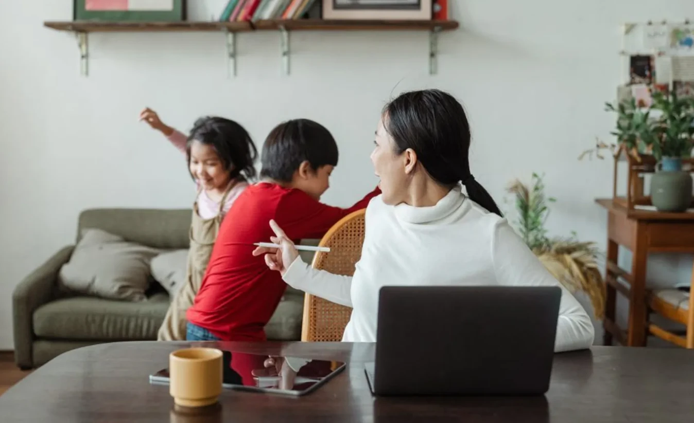 幾歲生孩子最聰明:不是越早越好,真正關鍵在這3個條件|SmalPasion文章配圖1